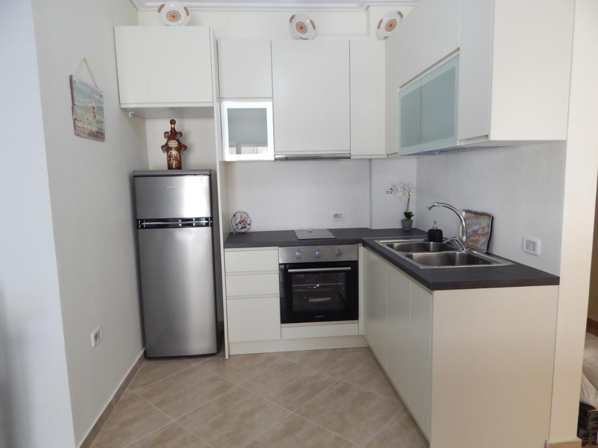 Vlorë Modern Spacious 1 Bedroom Flat Next To The Beach מראה חיצוני תמונה