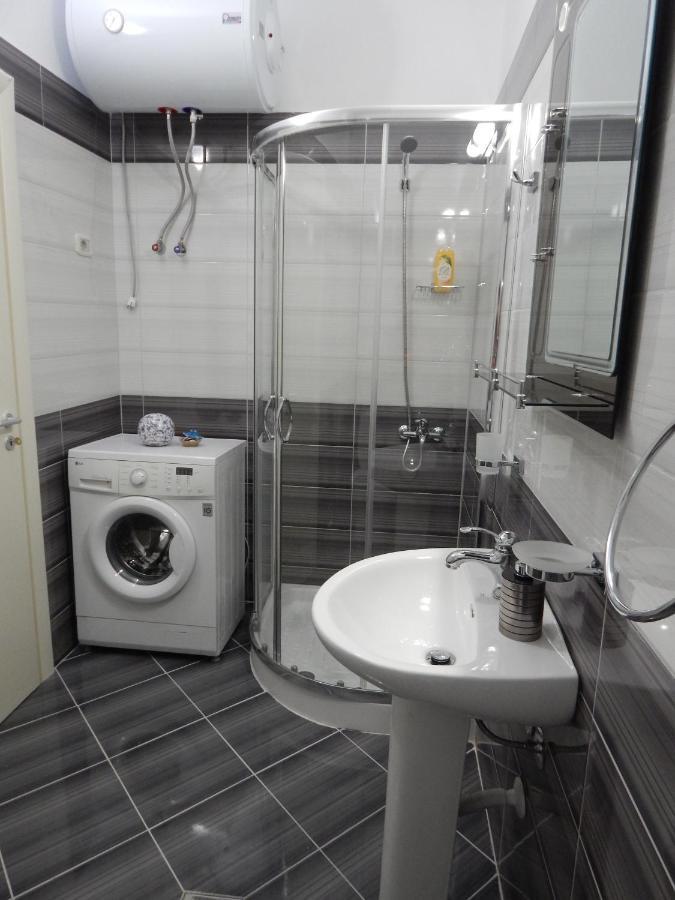 Vlorë Modern Spacious 1 Bedroom Flat Next To The Beach מראה חיצוני תמונה