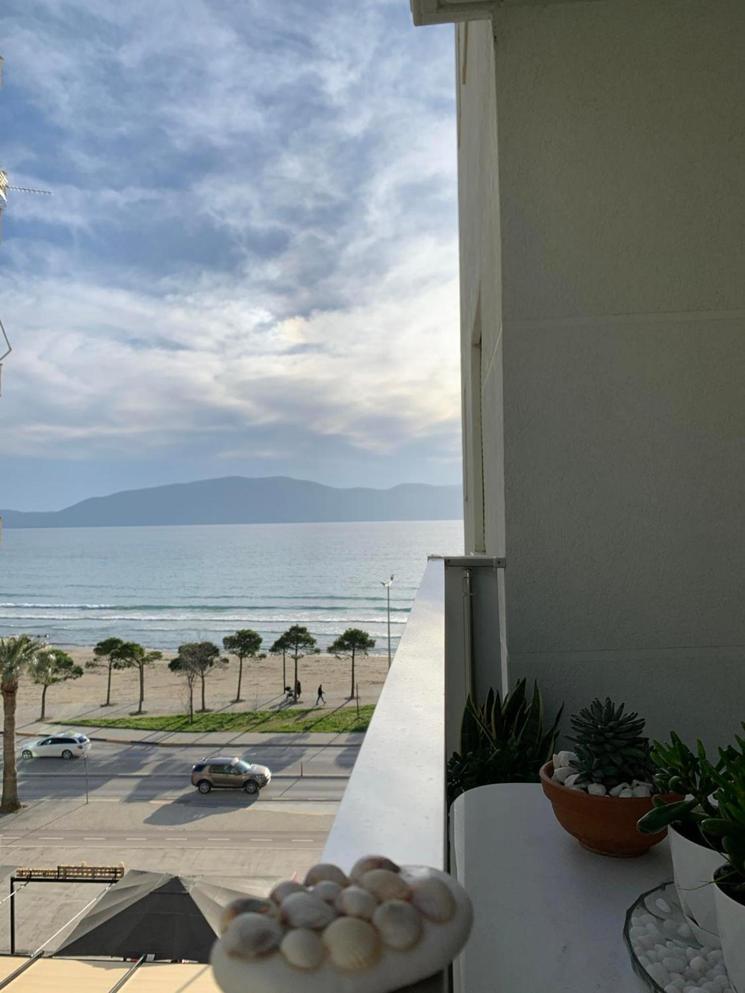 Vlorë Modern Spacious 1 Bedroom Flat Next To The Beach מראה חיצוני תמונה
