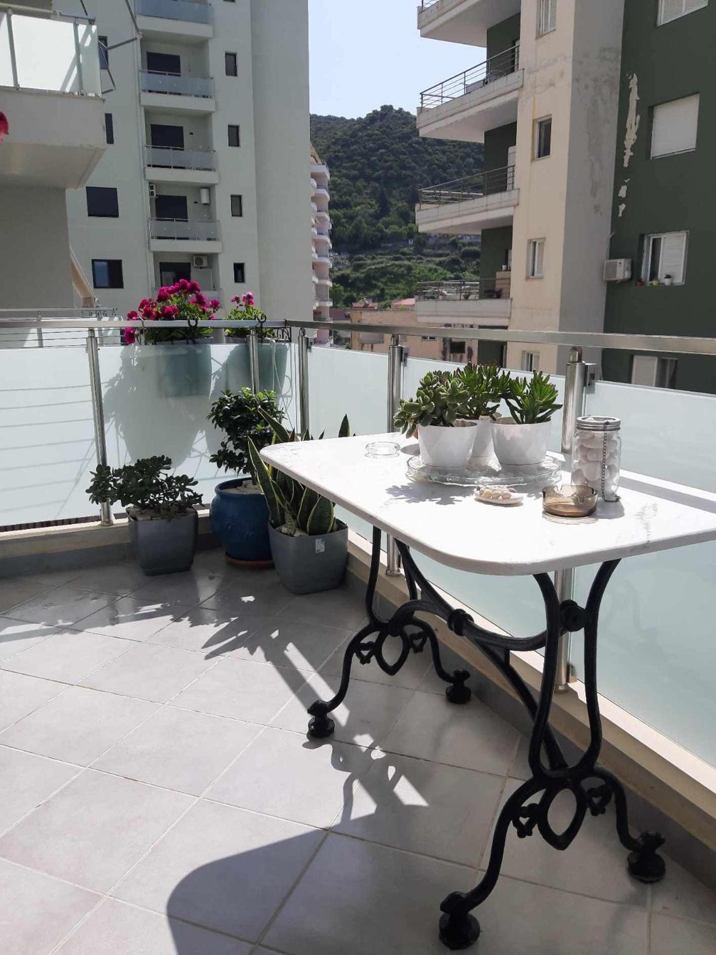 Vlorë Modern Spacious 1 Bedroom Flat Next To The Beach מראה חיצוני תמונה